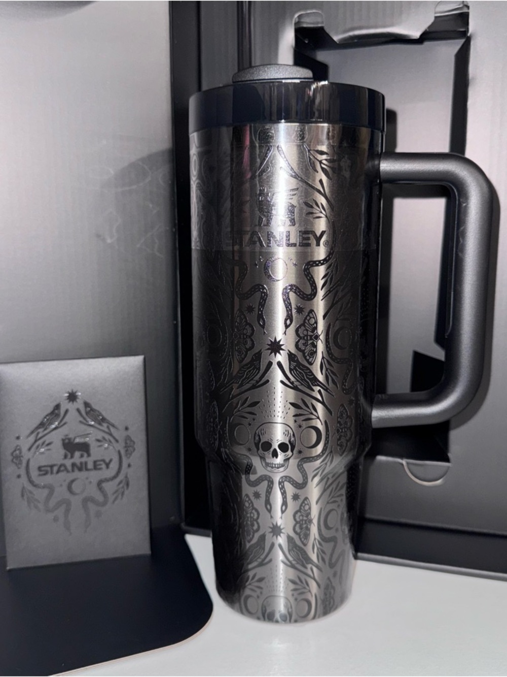 Stanley 30oz Tumbler - Deadly Damask - 2025 Halloween Release - NWT 💀 🐦‍⬛